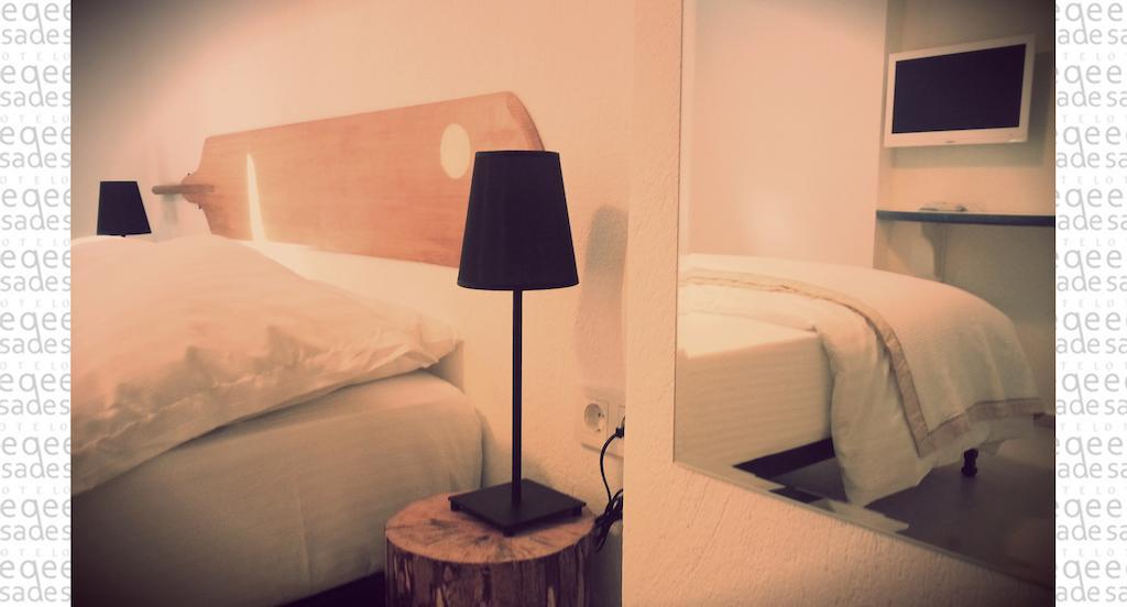 Egesade Hotel ไอวาลิค ห้อง รูปภาพ